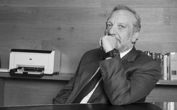 José Luis Nassar Daw. 