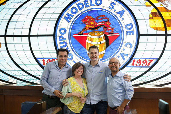 Jesús Isaac, Ivonne Bacha, Ricardo Tadeu y Jesús Díaz 