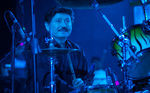 Óscar Lara, baterista de Los Tigres del Norte
