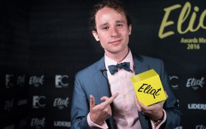 Luisito Comunica, Luisito Comunica, ganador del Premio Eliot en la categoría Storytell