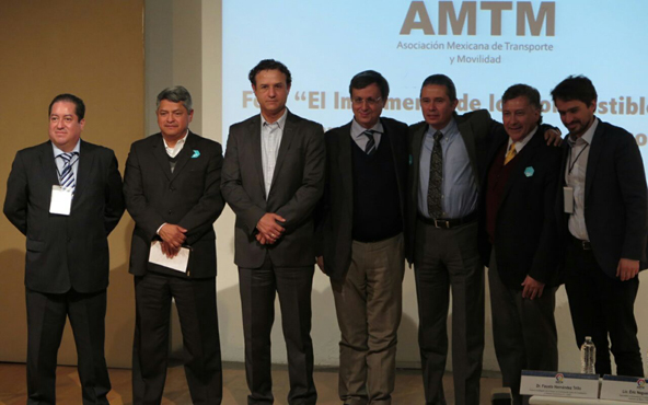 Clausura del Foro “El incremento de los combustibles y su impacto en el transporte público"