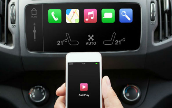 Automóvil conectado a  través del SmartDeviceLink