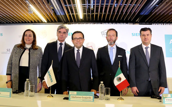 Siemens firmó un convenio con la Secretaría de Economía de Nuevo León para aumentar la inversión e iniciativas que faciliten y aceleren el desarrollo económico del país