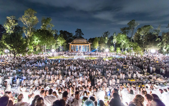 Le Dîner en Blanc en el Cáramo de Dolores