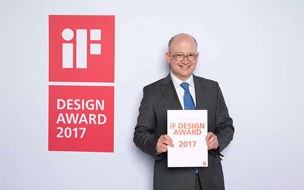 El jurado del Design Award destacó que los trenes del metro de Doha serán la nueva cara del transporte público para la creciente población de Qatar. Destacaron que “el interior de tres clases refleja los valores de la cultura local, con arreglos de asientos tradicionales y una clase familiar dedicada con asientos especiales para mujeres con niños”.