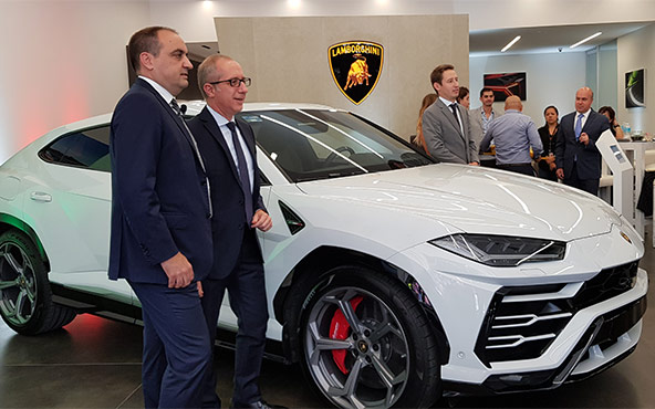 Lamborghini URUS